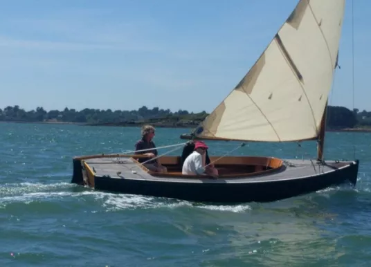 PATRICK LOBRICHON - CAT BOAT - 9