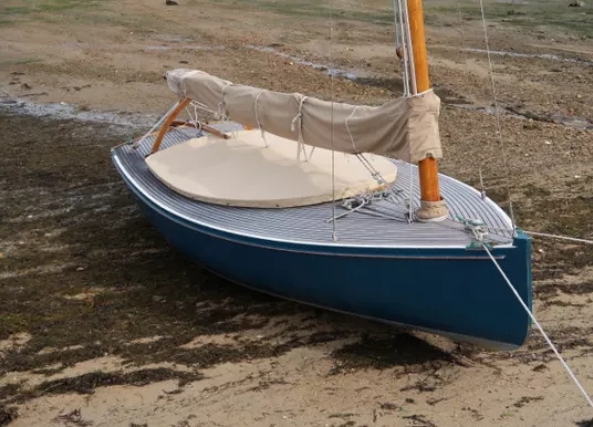 PATRICK LOBRICHON - CAT BOAT - 8