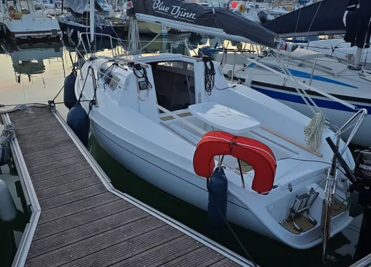 B2 MARINE - BLUE DJINN - 4