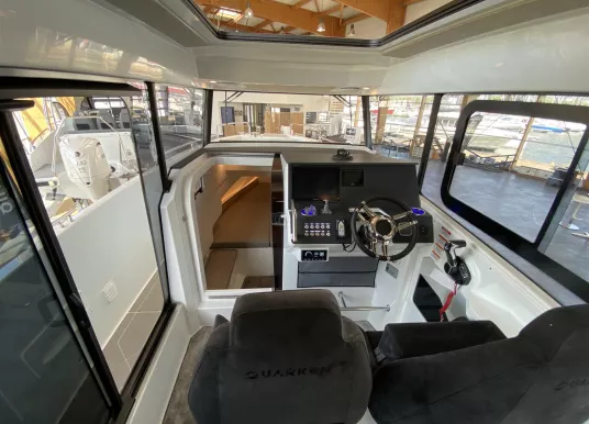 QUARKEN - QUARKEN 27 CABIN - 17