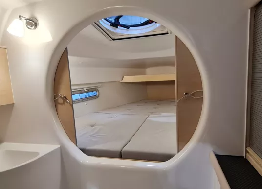 QUORNING BOATS - DRAGONFLY 28 PERFORMANCE - 4