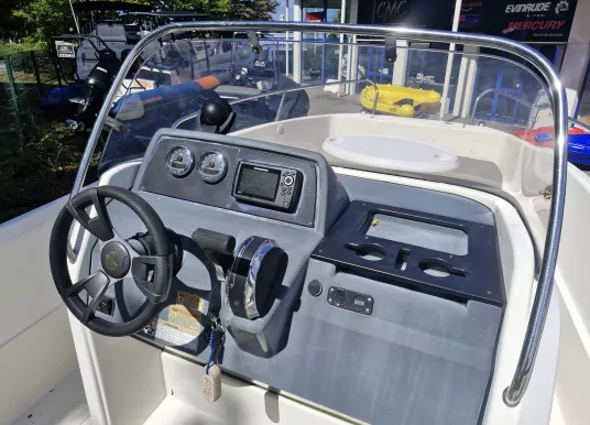 QUICKSILVER - ACTIV 605 OPEN - 4