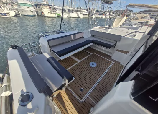 JEANNEAU - MERRY FISHER 895 SPORT - 13