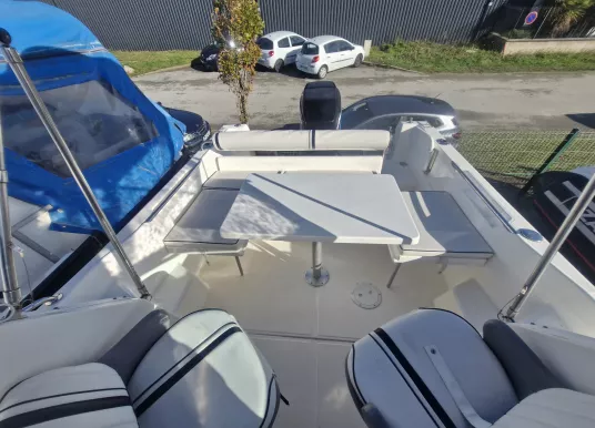 KELT - WHITE SHARK 206 - 8