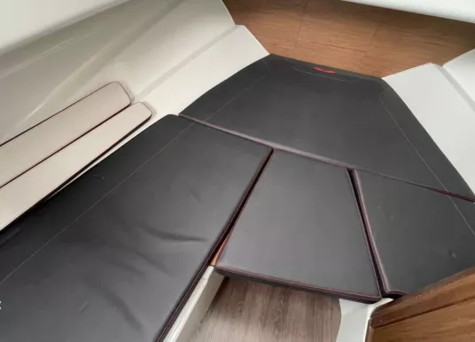 BENETEAU - FLYER 8.8 SPACEDECK - 17