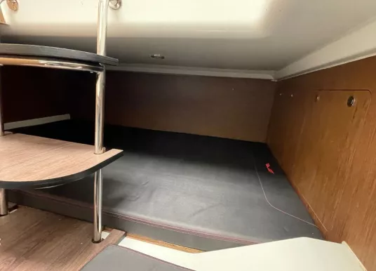 BENETEAU - FLYER 8.8 SPACEDECK - 18