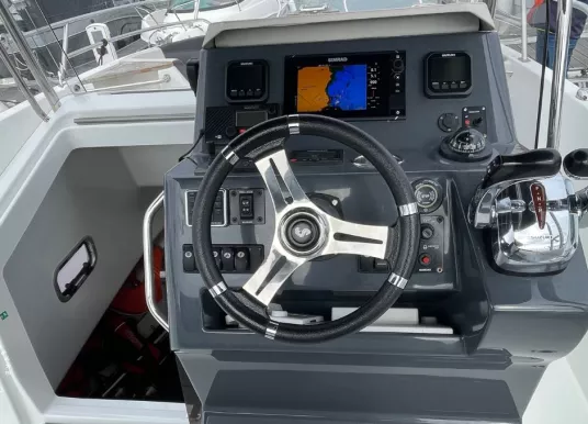 BENETEAU - FLYER 8.8 SPACEDECK - 20