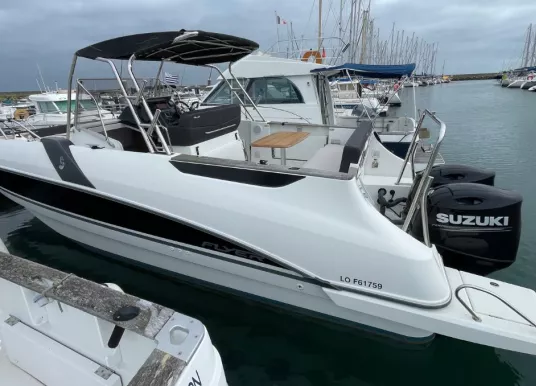 BENETEAU - FLYER 8.8 SPACEDECK - 4