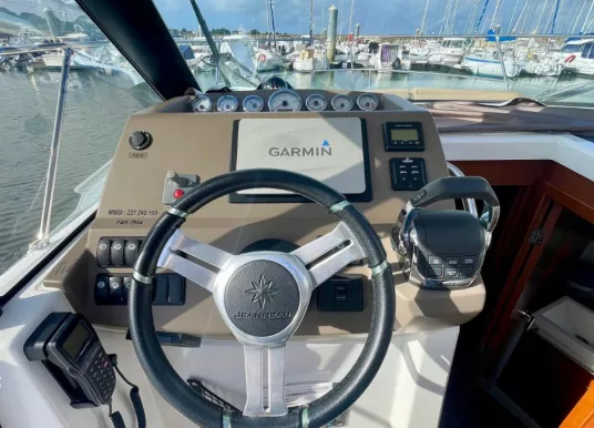 JEANNEAU - NC 9 - 15