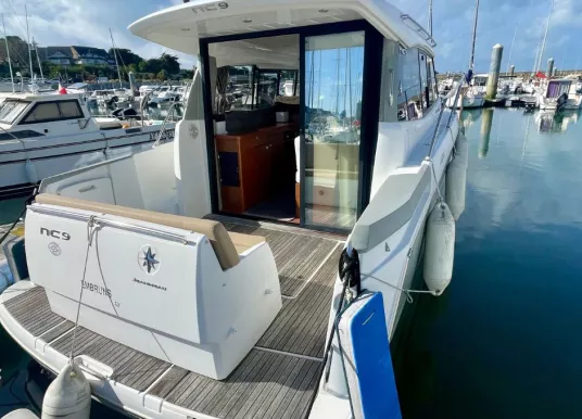 JEANNEAU - NC 9 - 7