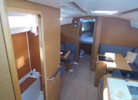 JEANNEAU - SUN ODYSSEY 409 - 4