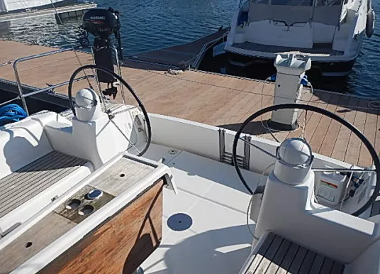 DUFOUR YACHTS - DUFOUR 380 - 5