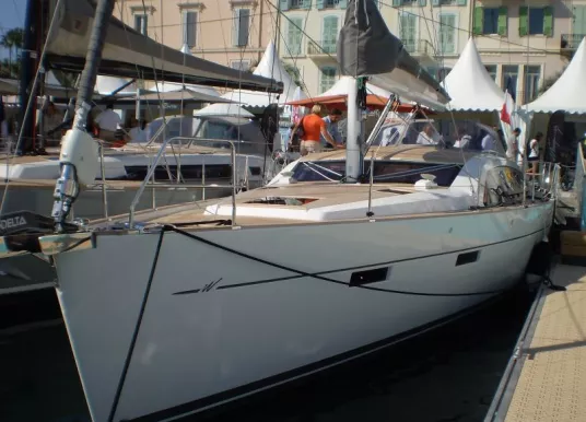 WAUQUIEZ - PILOT SALOON 48 - 2