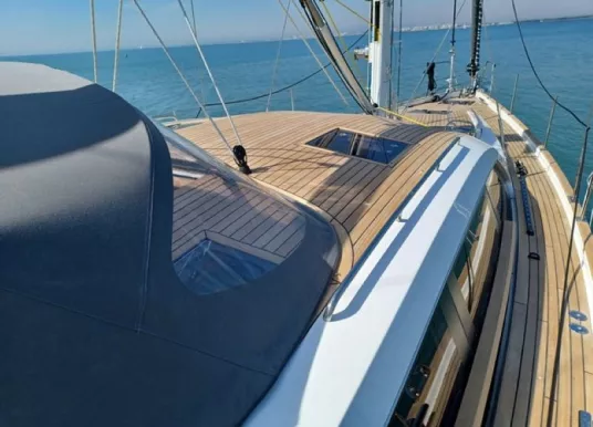 WAUQUIEZ - PILOT SALOON 48 - 6