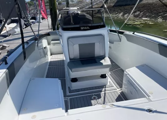 BMA BOATS - X222 - 13