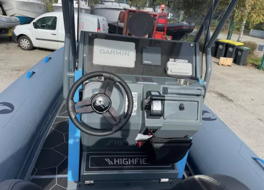 HIGHFIELD - HIGHFIELD 660 PATROL - 12