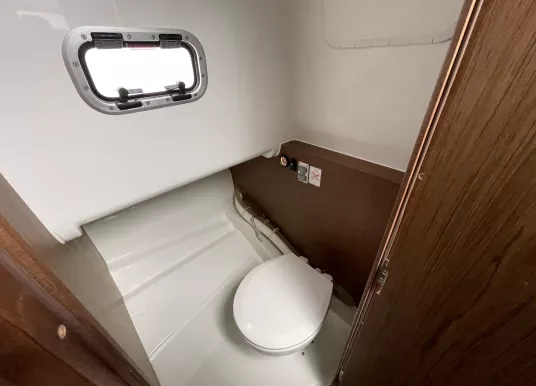 BENETEAU - FLYER 8.8 SPACEDECK - 31