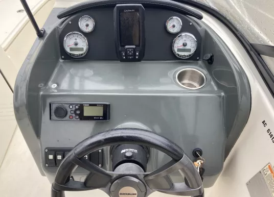 QUICKSILVER - ACTIV 605 BOWRIDER - 4