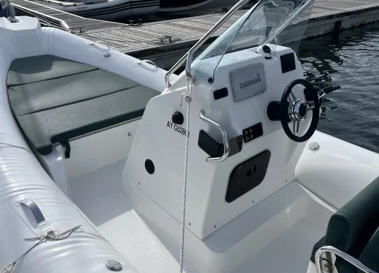 ZODIAC - MEDLINE 6.8 - 5