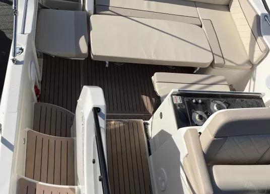 QUICKSILVER - ACTIV 875 SUNDECK - 7