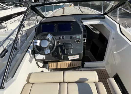 QUICKSILVER - ACTIV 875 SUNDECK - 8