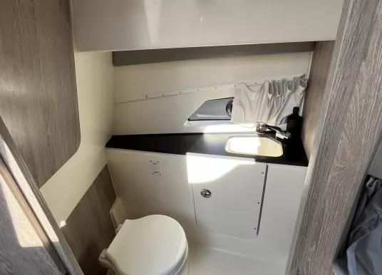 QUICKSILVER - ACTIV 875 SUNDECK - 15