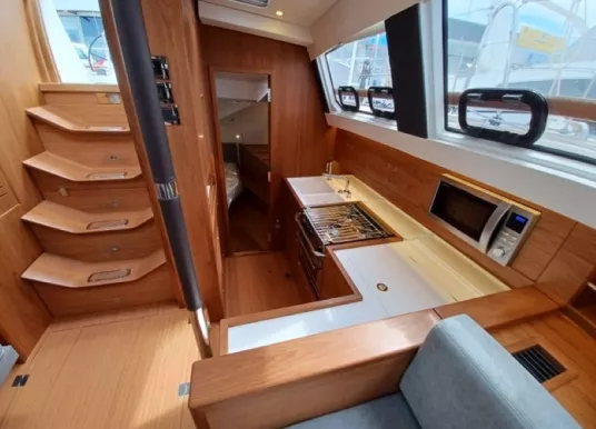 WAUQUIEZ - PILOT SALOON 48 - 28