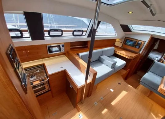 WAUQUIEZ - PILOT SALOON 48 - 31