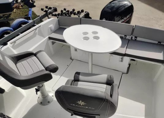 JEANNEAU - CAP CAMARAT 5.5 WA - 4