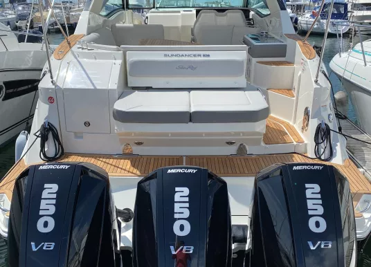 SEA RAY - SUNDANCER 320 HB - 2