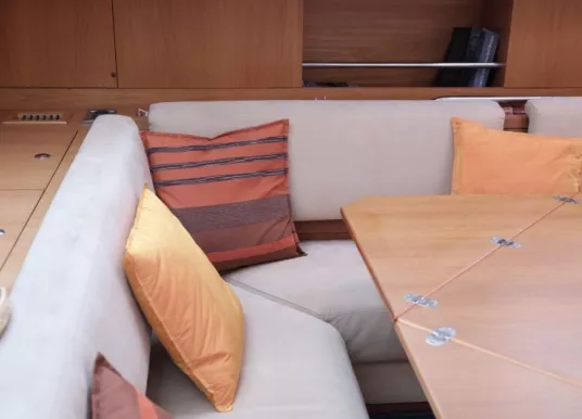 WAUQUIEZ - PILOT SALOON 47 - 28
