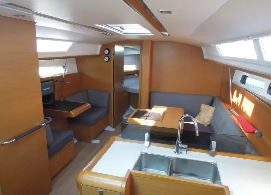 JEANNEAU - SUN ODYSSEY 409 - 2