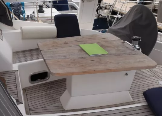 WAUQUIEZ - PILOT SALOON 47 - 13