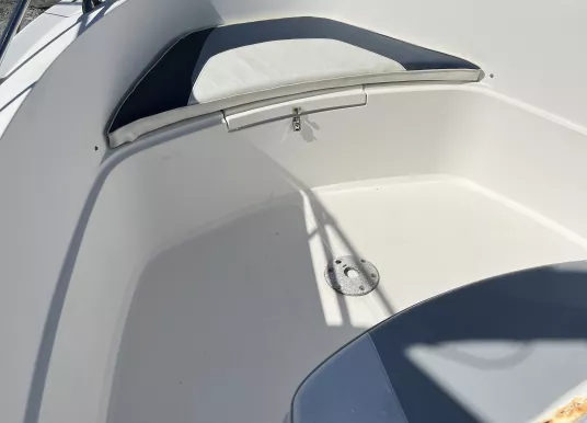 QUICKSILVER - 635 COMMANDER - 9