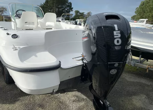 JEANNEAU - DORAL 220 CC - 2