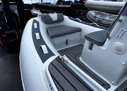 GALA BOATS - VIKING V360 - 6