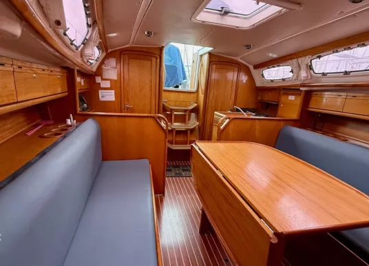 BAVARIA YACHTS - BAVARIA 31 CRUISER - 14