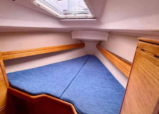 BAVARIA YACHTS - BAVARIA 31 CRUISER - 15