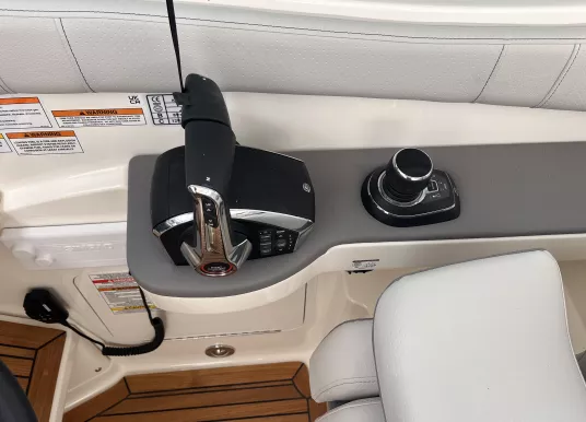 SEA RAY - SUNDANCER 320 HB - 7