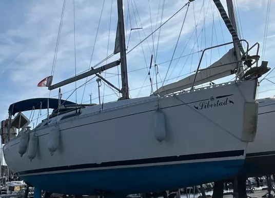 DUFOUR YACHTS - DUFOUR 32 CLASSIC - 10