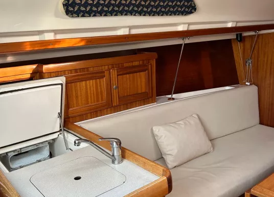 DUFOUR YACHTS - DUFOUR 32 CLASSIC - 4