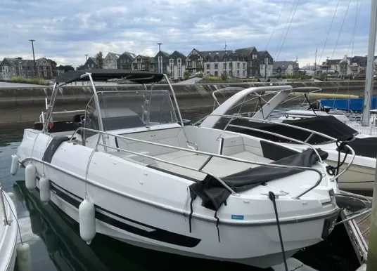 BENETEAU - FLYER 8.8 SPACEDECK - 13