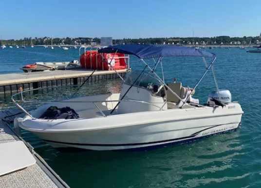 JEANNEAU - CAP CAMARAT 5.5 CC
