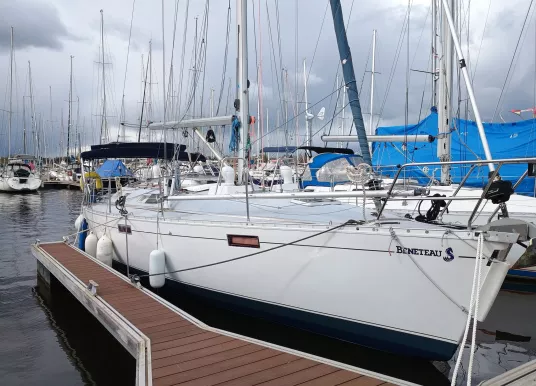 BENETEAU - OCEANIS 390