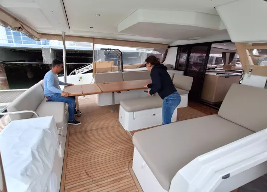 FOUNTAINE PAJOT - AURA 51 - 5