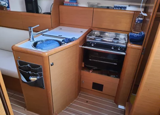 JEANNEAU - SUN ODYSSEY 33 I DL - 3