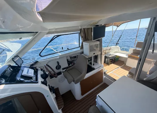 JEANNEAU - MERRY FISHER 755 - 10