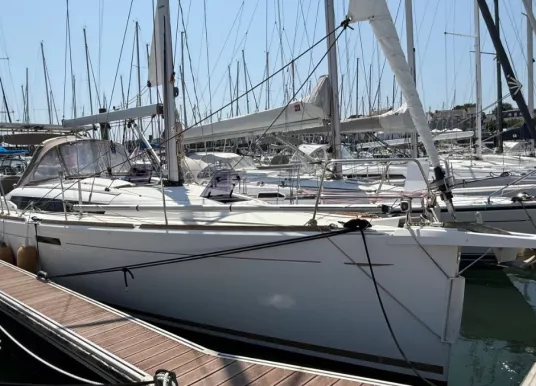 JEANNEAU - SUN ODYSSEY 389 - 2