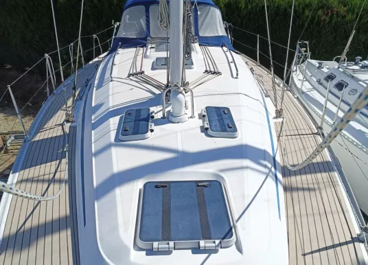 BAVARIA YACHTS - BAVARIA 38 - 2