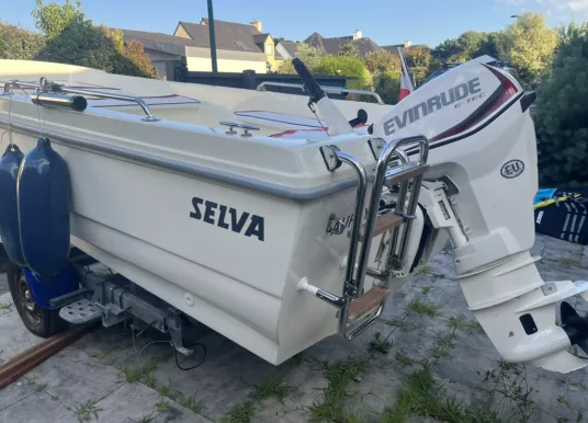 SELVA - T 4.8